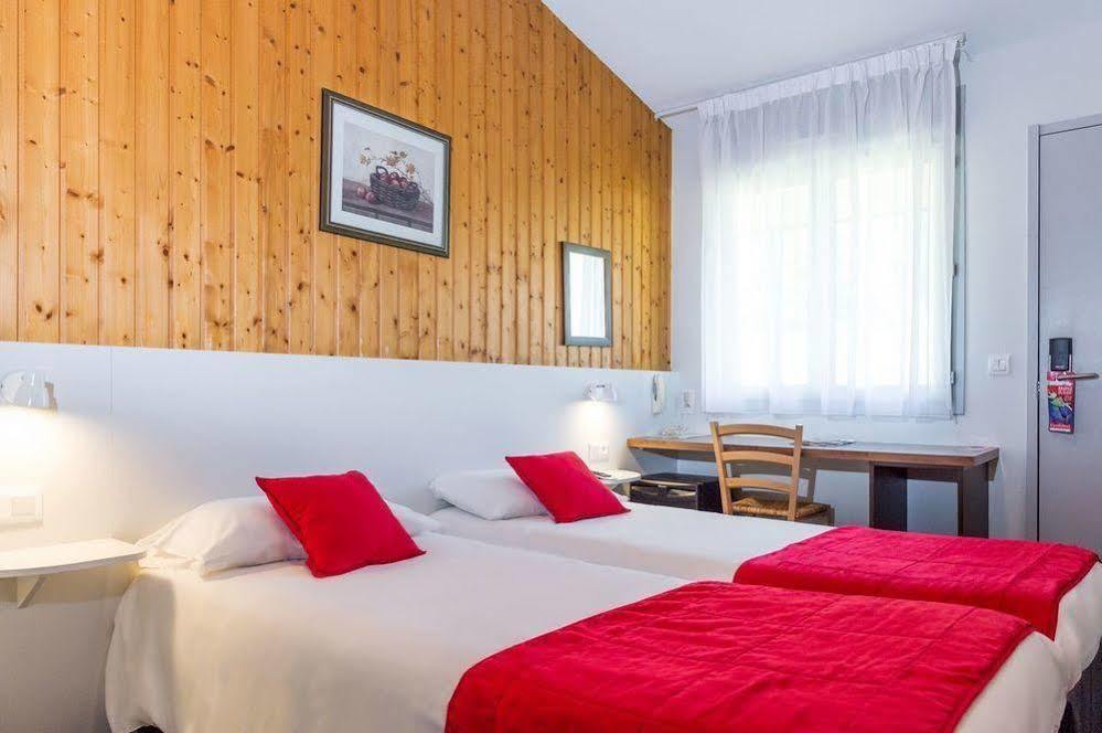 Fasthotel Thônes Zewnętrze zdjęcie